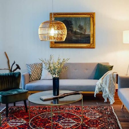 Apartment Aussee- Beletage Salzherrenhof- Kueche, Wlan, Netflix Bad Aussee Kültér fotó