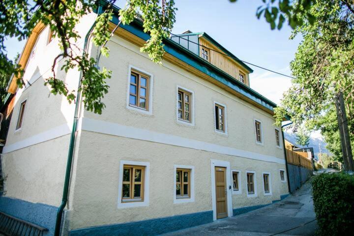 Apartment Aussee- Beletage Salzherrenhof- Kueche, Wlan, Netflix Bad Aussee Kültér fotó